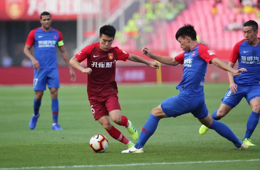 澳亚国际手游官网-包含重庆斯威主场大胜，豪取三分的词条