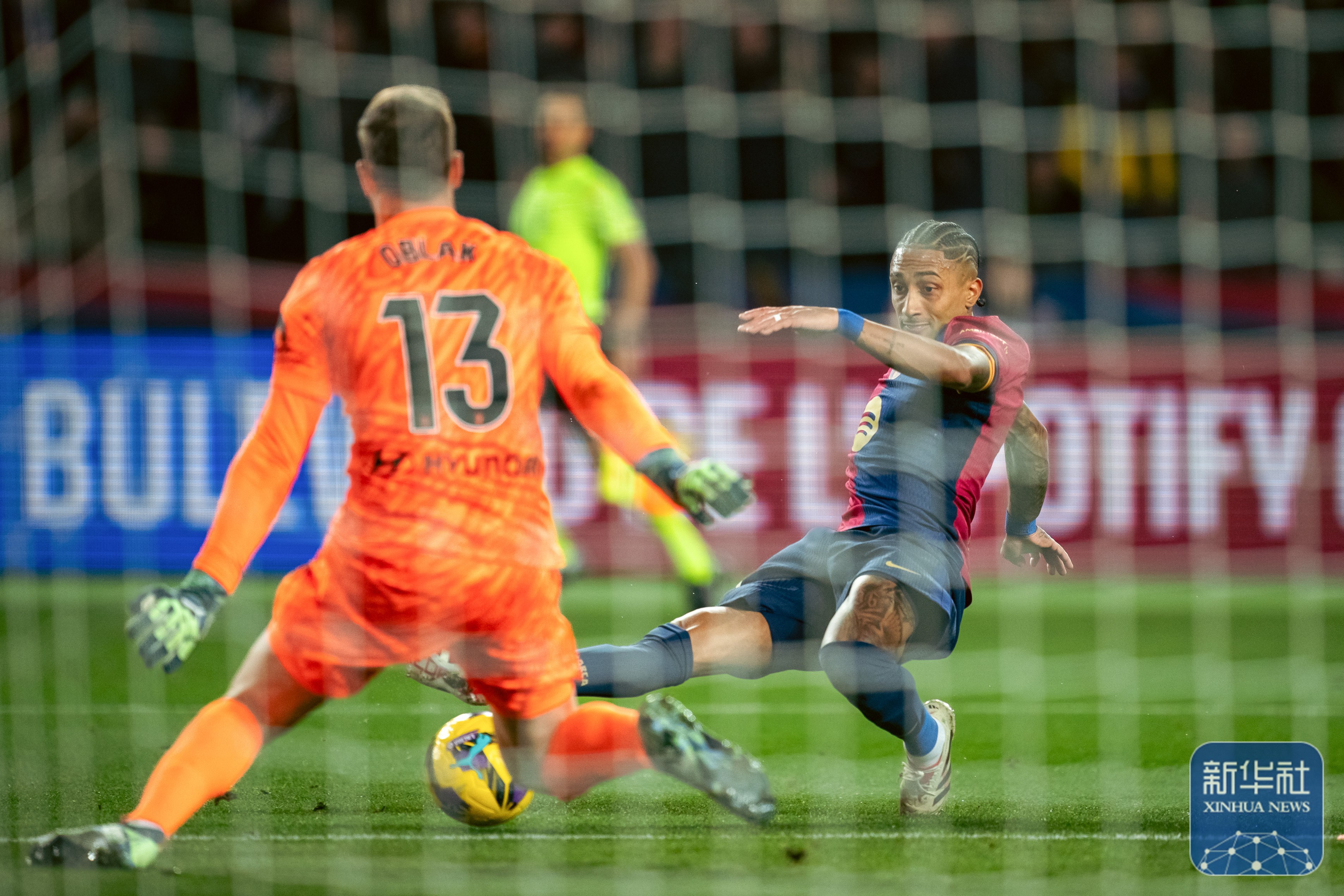 澳亚国际平台官网-包含马竞主场保级成功，萨乌尔斯助球队夺胜的词条