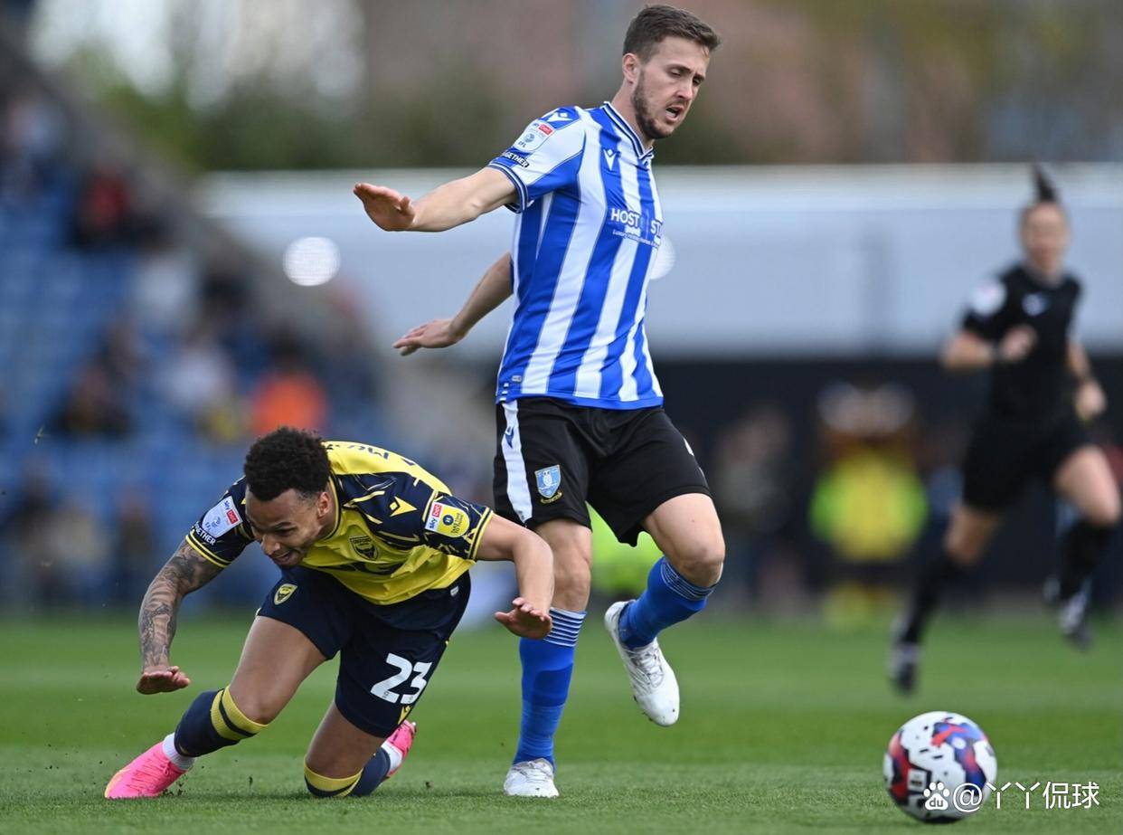 澳亚国际手游下载-关于利兹联主教练：球队仍需提高防守的信息