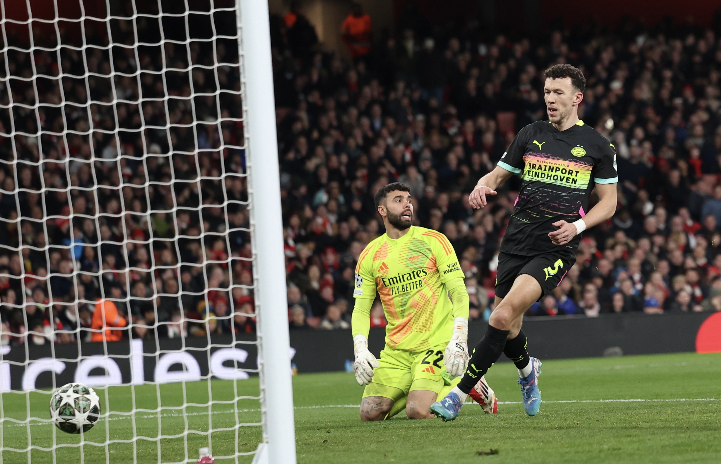 澳亚国际最新网址-阿森纳将在顶级欧洲比赛中展现实力