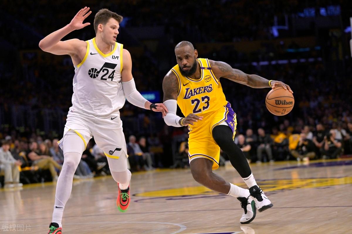 澳亚国际ay-湖人大胜爵士，詹姆斯启示心智力量